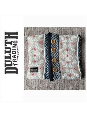 DULUTH TRADING CO FAIR ISLE KNIT NECK WARMER SHERPA BUTTON UP COZY WARM ONE SIZE